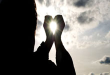 关于股票交流群:牛策略股票配资平台-芯片供应“后备计划”受关注 阿里巴巴股价大涨